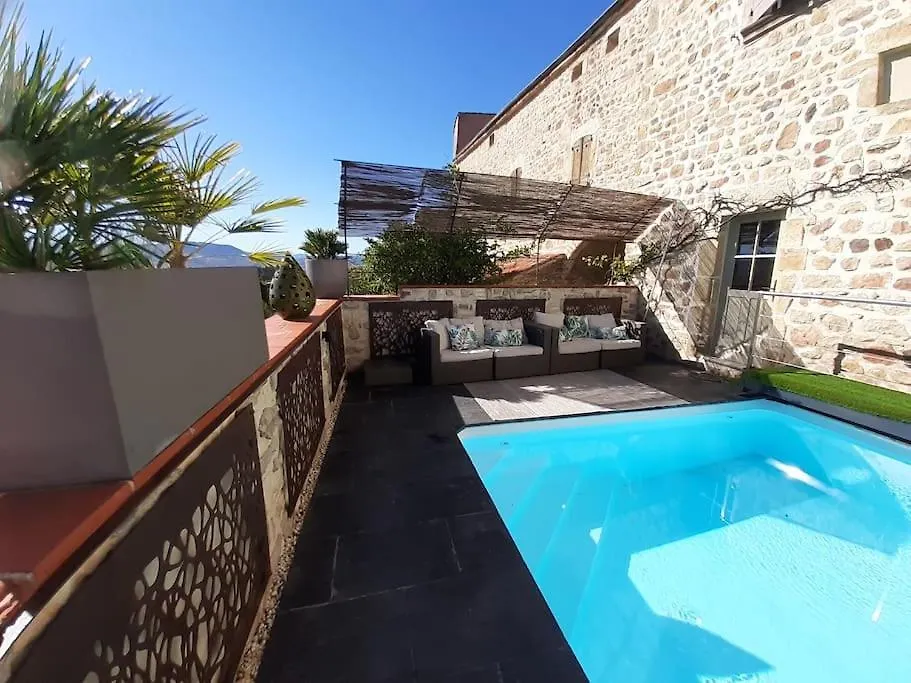 Les Pierres Blondes Apartment Montpeyroux  France