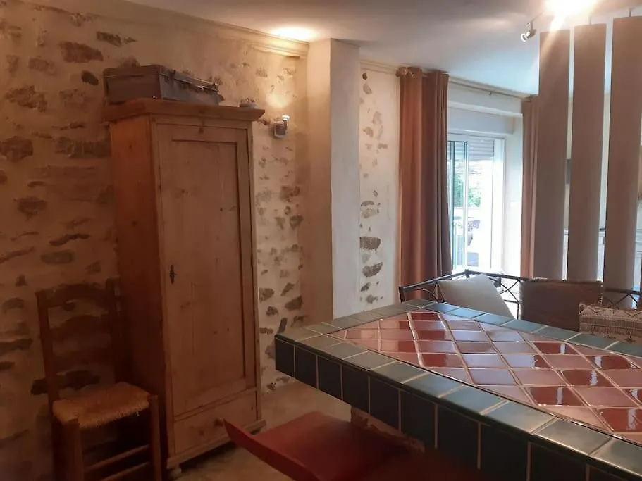 Les Pierres Blondes Apartment Montpeyroux